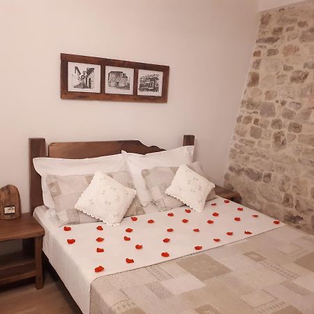 Hotel Omer Berat Ngoại thất bức ảnh