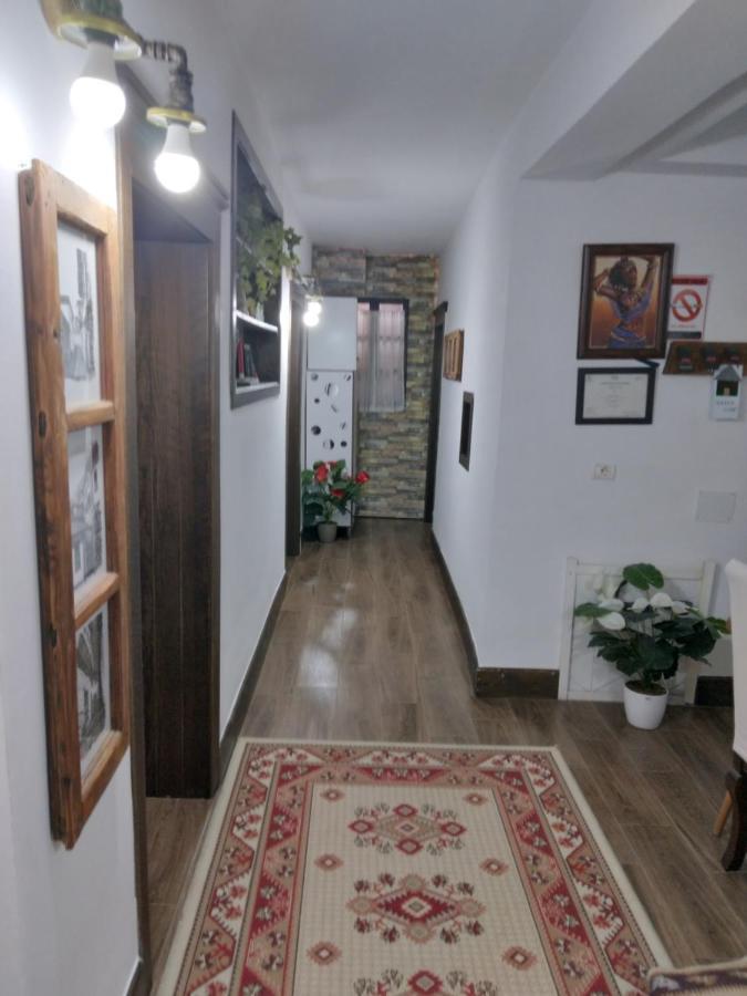 Hotel Omer Berat Ngoại thất bức ảnh