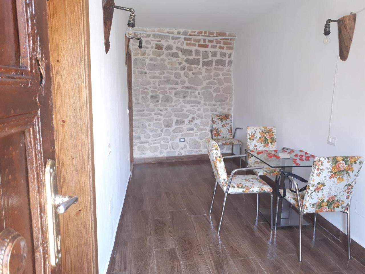 Hotel Omer Berat Ngoại thất bức ảnh