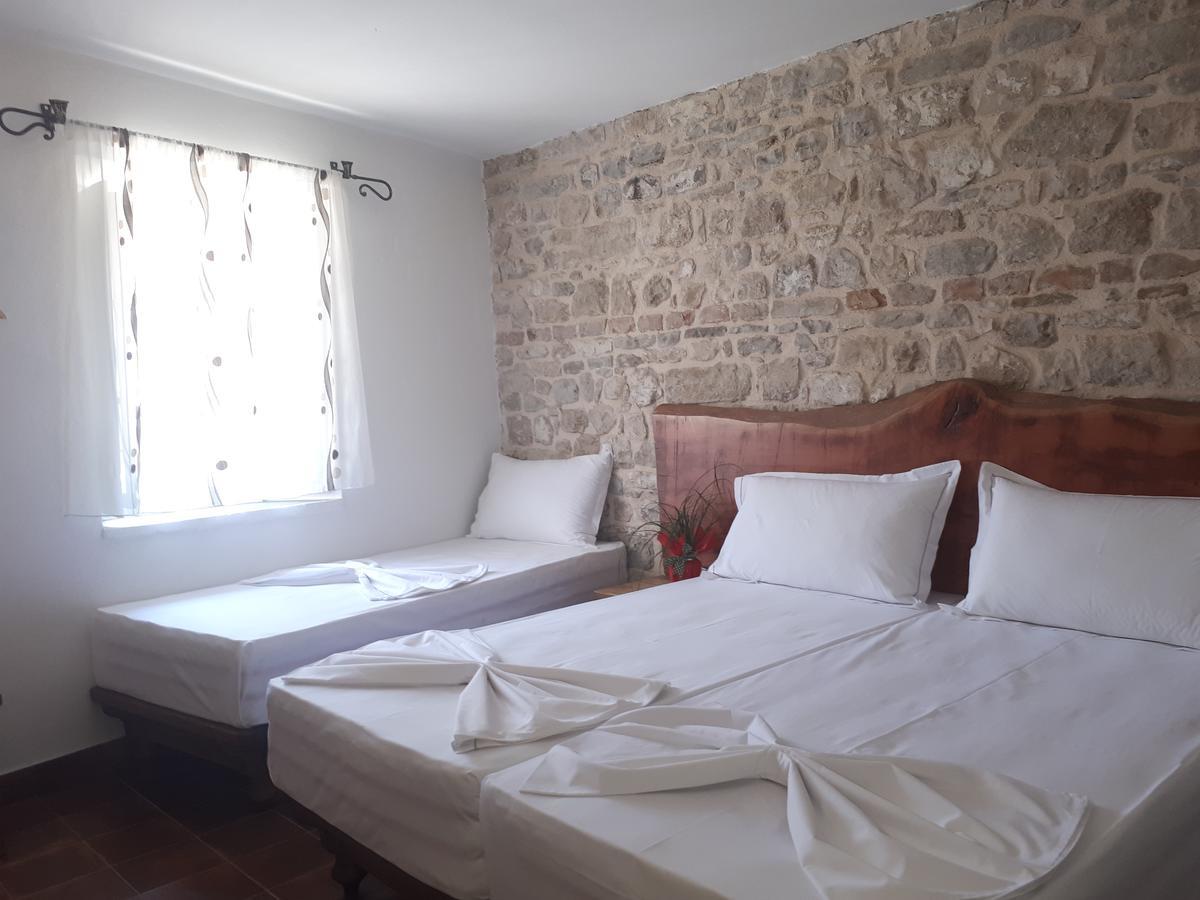 Hotel Omer Berat Ngoại thất bức ảnh